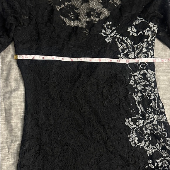 OLVI'S Elegant Black Lace Dress - Picture 12 of 12